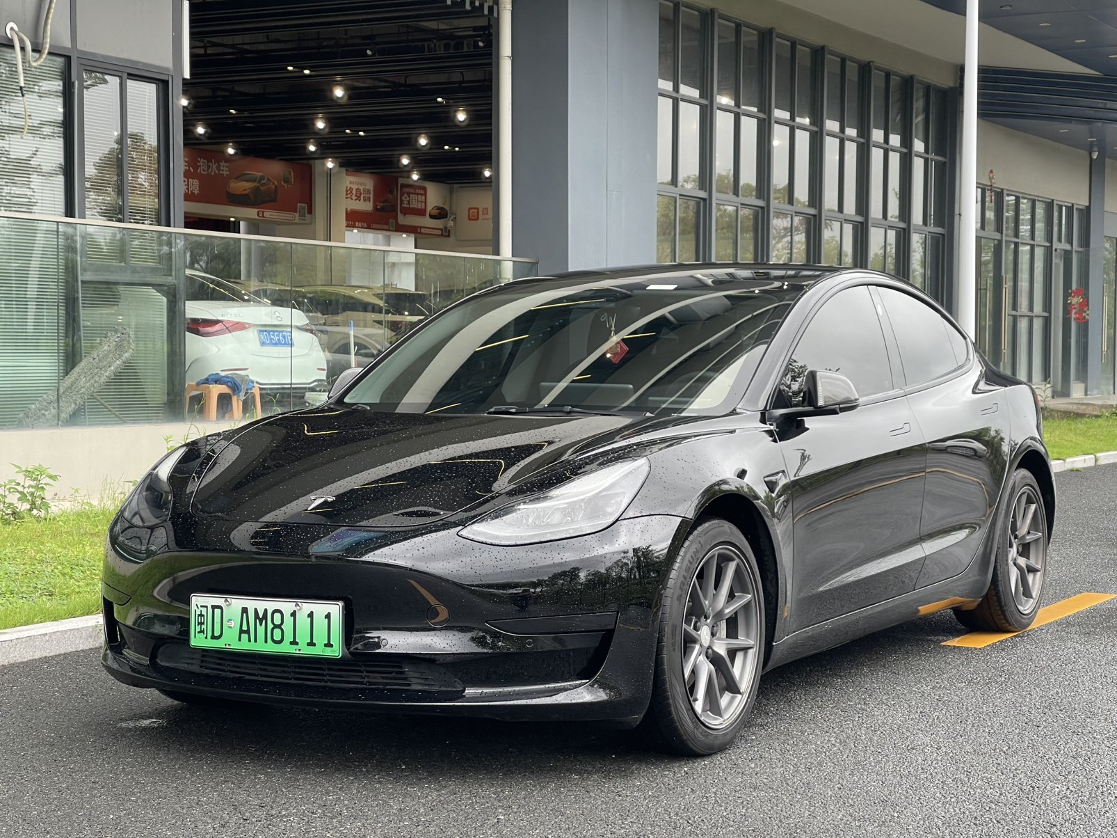 2021 Tesla Model 3 - 2021 Sedan, pre-owned car for export from China