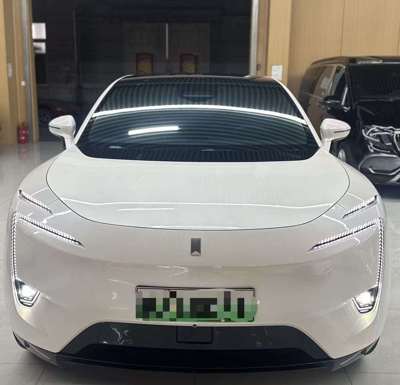 2024 AVATR 11 - 2024 SUV, pre-owned car for export from China
