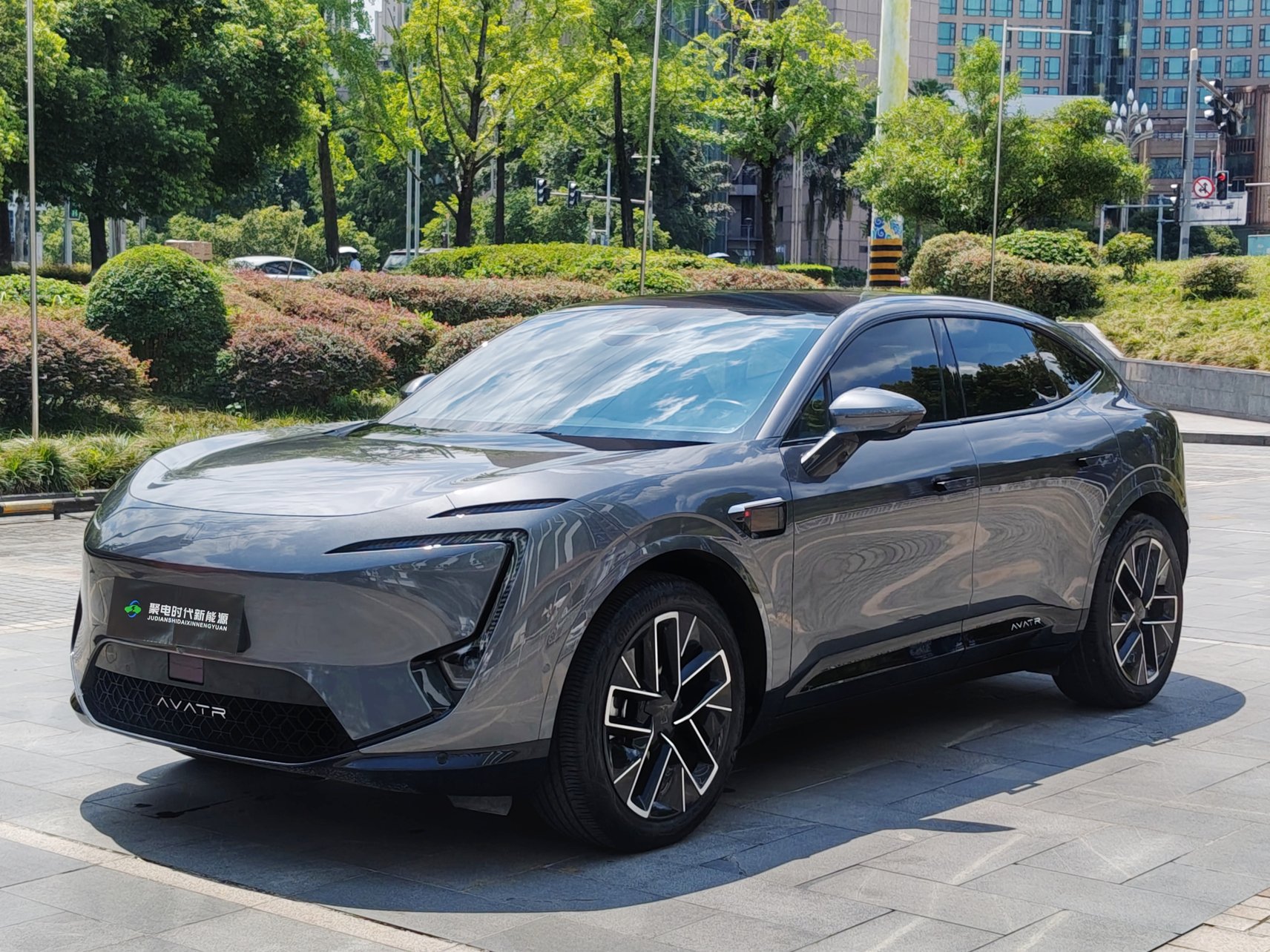 2025 AVATR 11 - 2025 SUV, pre-owned car for export from China