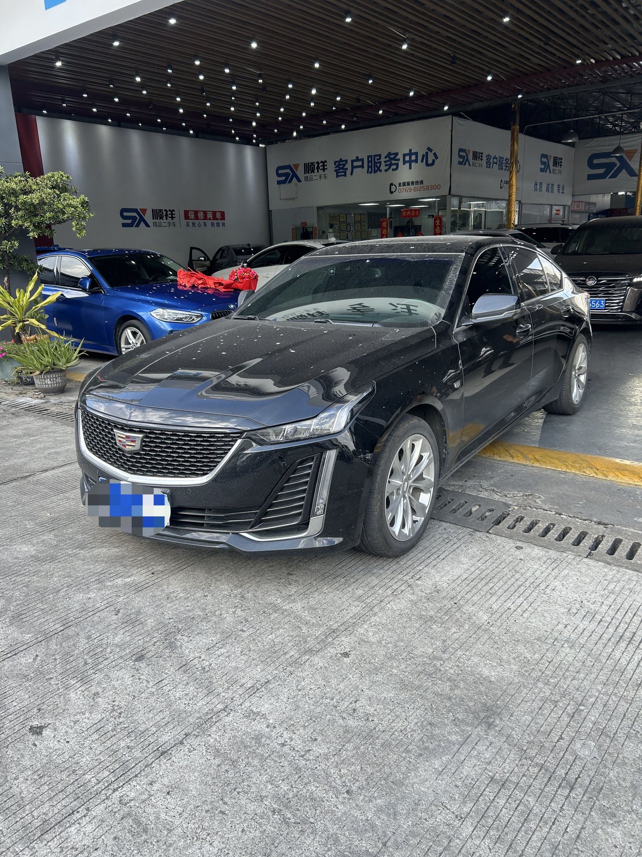 2023 Cadillac CT5 - 2023 Sedan, pre-owned car for export from China