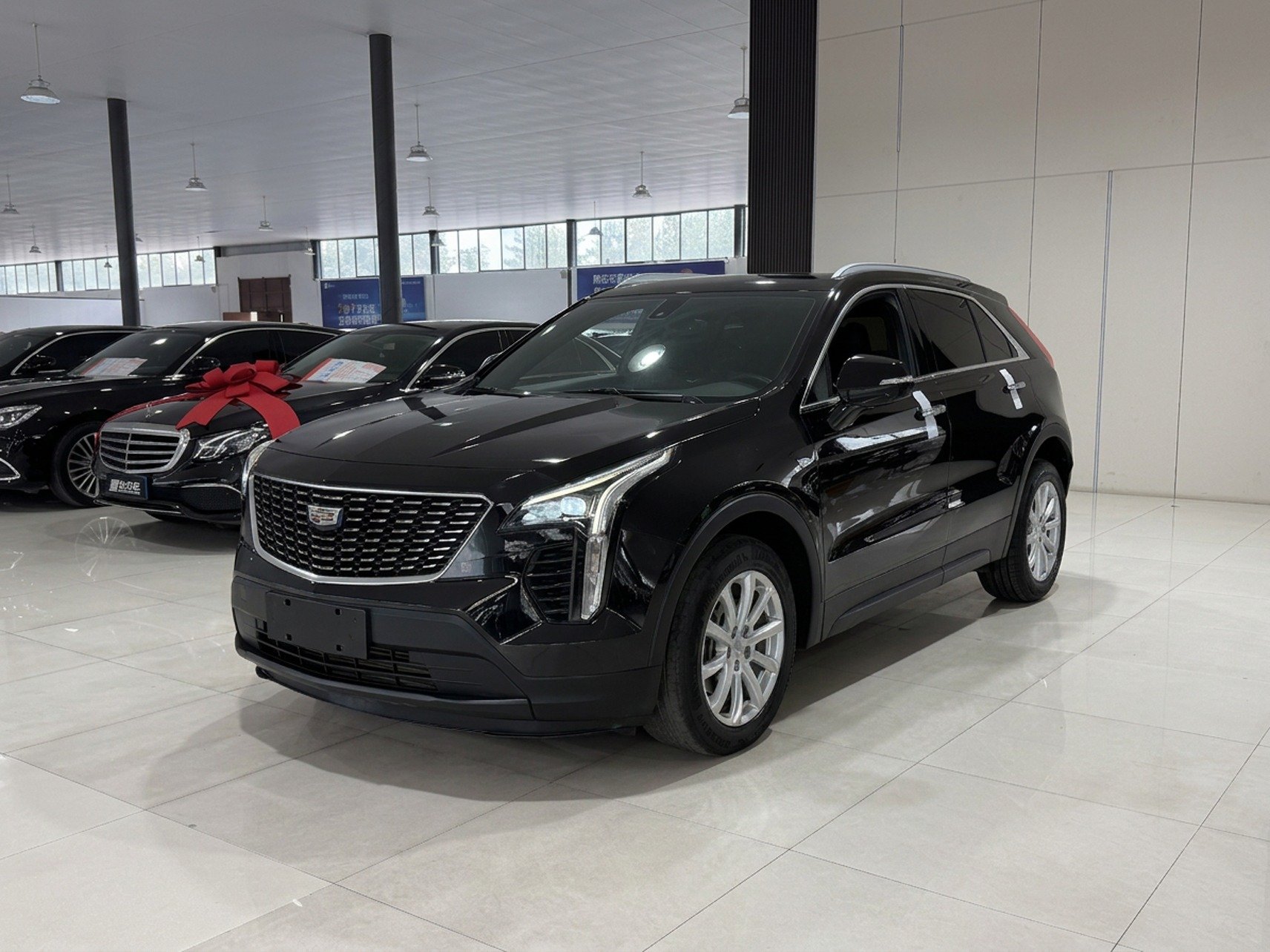 2022 Cadillac XT4 - 2022 SUV, pre-owned car for export from China