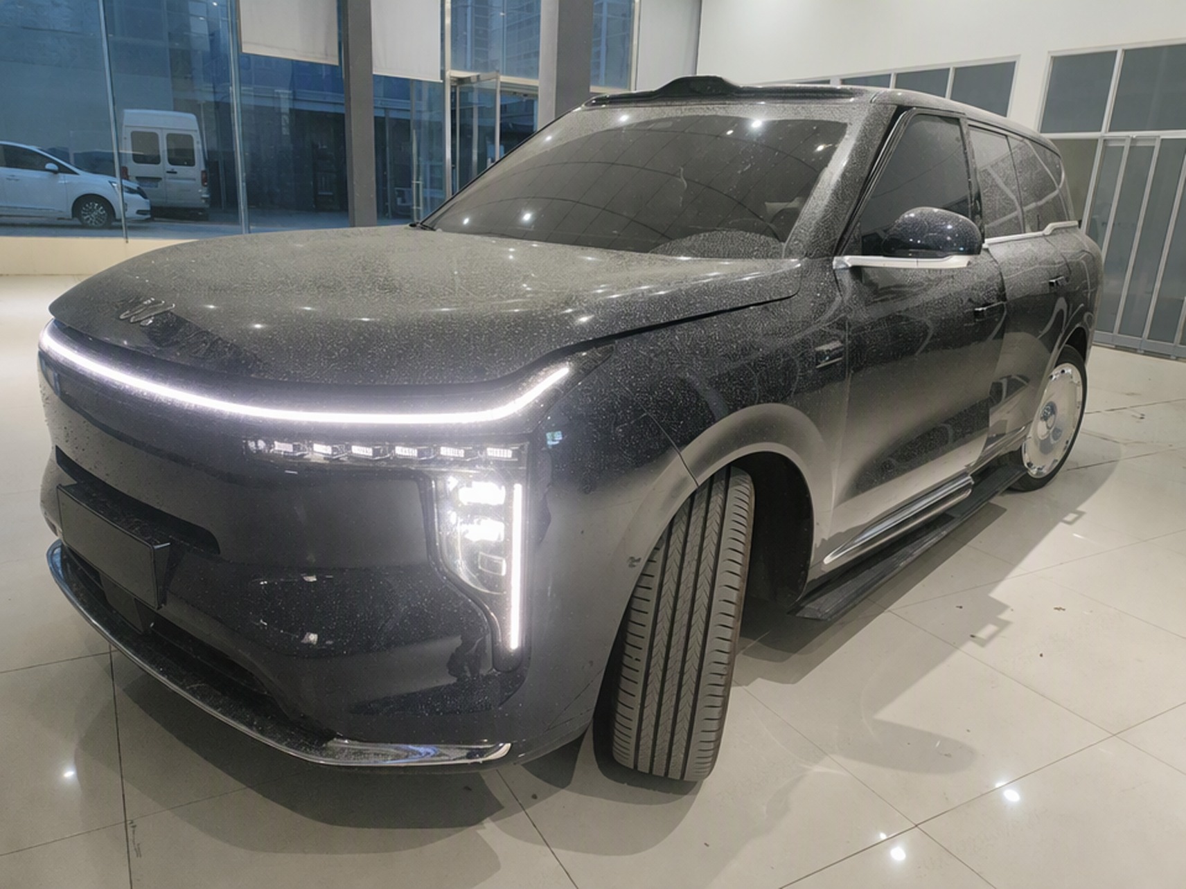 2025 IM Motors LS9 - 2025 SUV, pre-owned car for export from China