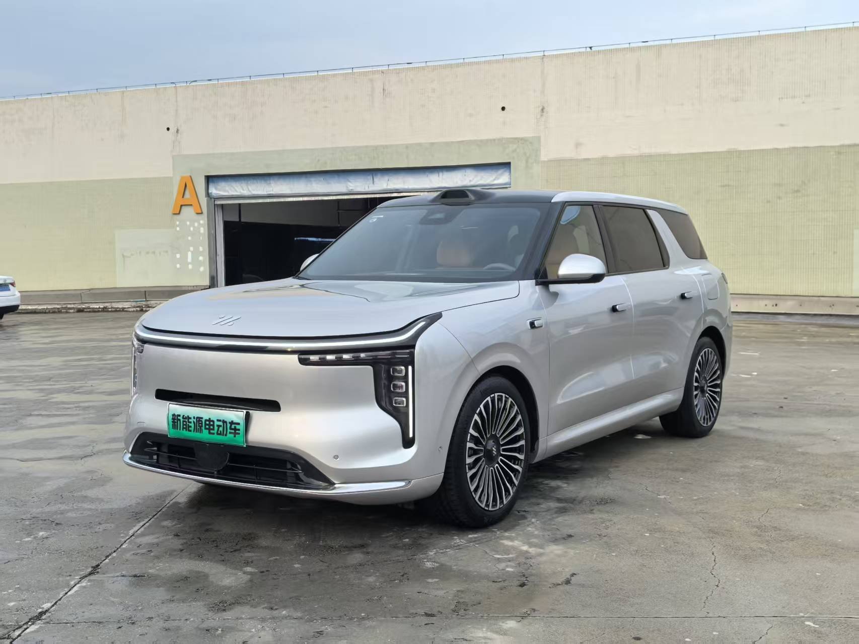 2026 IM Motors LS8 - 2026 SUV, pre-owned car for export from China