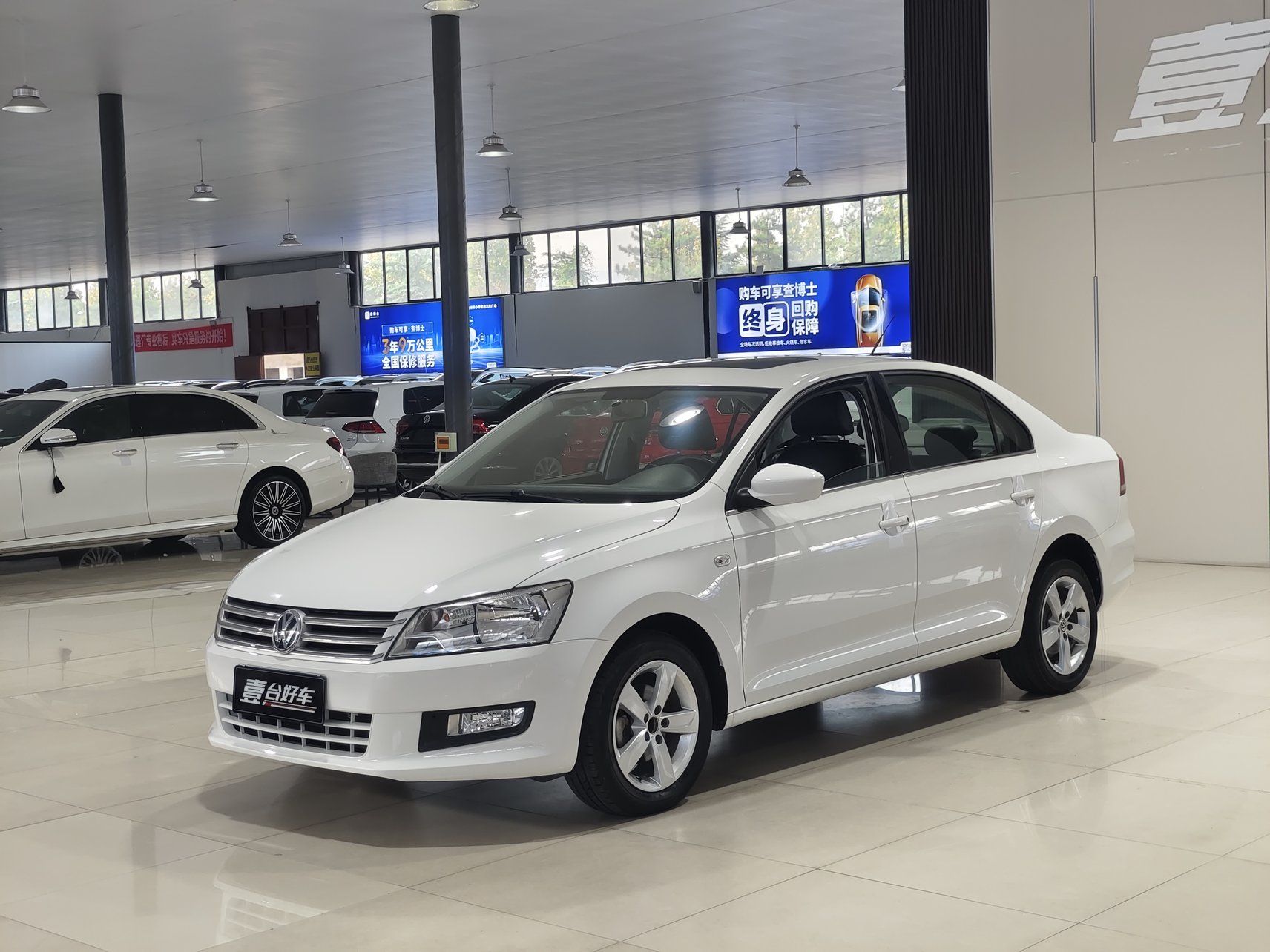 2016 Volkswagen Santana - 2016 Sedan, pre-owned car for export from China