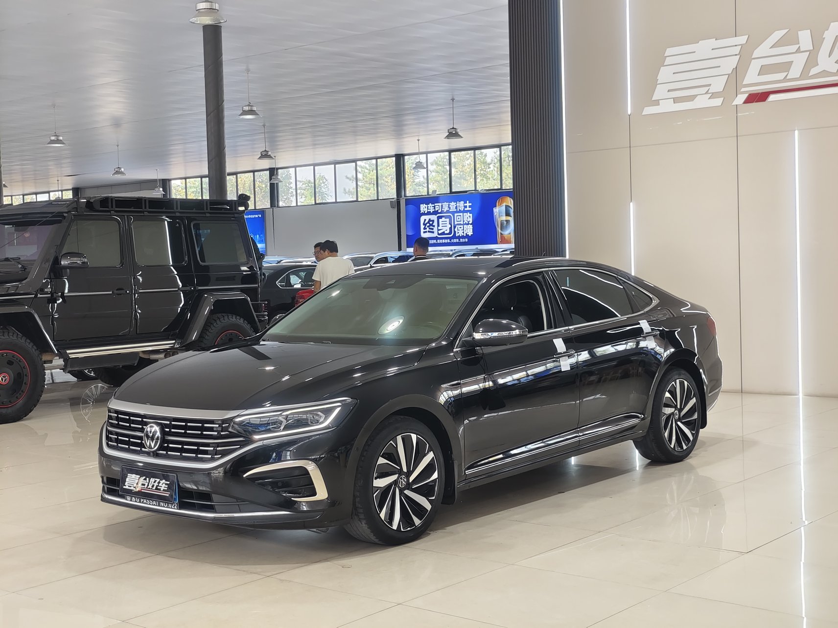 2023 Volkswagen Passat - 2023 Sedan, pre-owned car for export from China