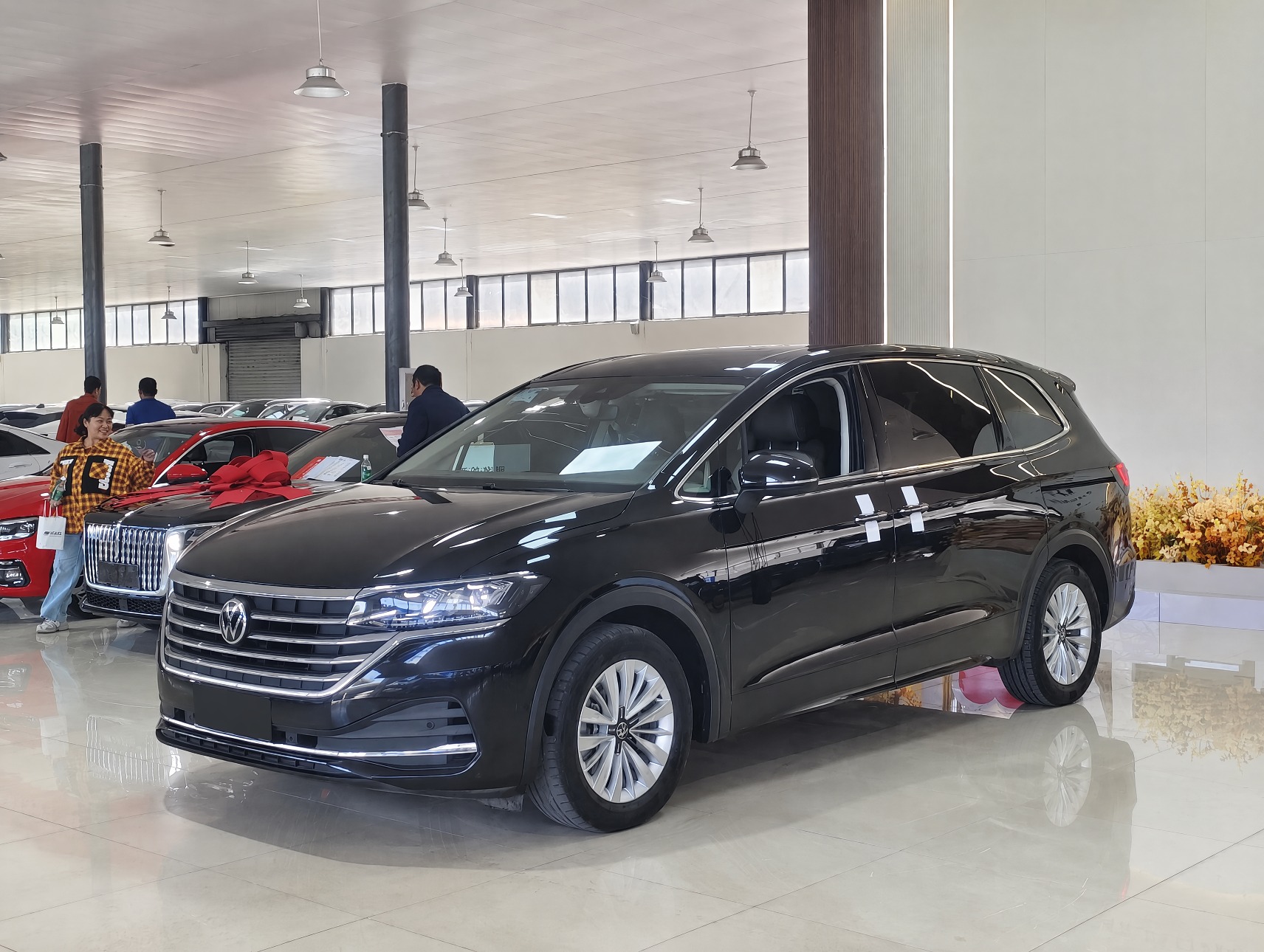 2024 Volkswagen Viloran - 2024 MPV, pre-owned car for export from China