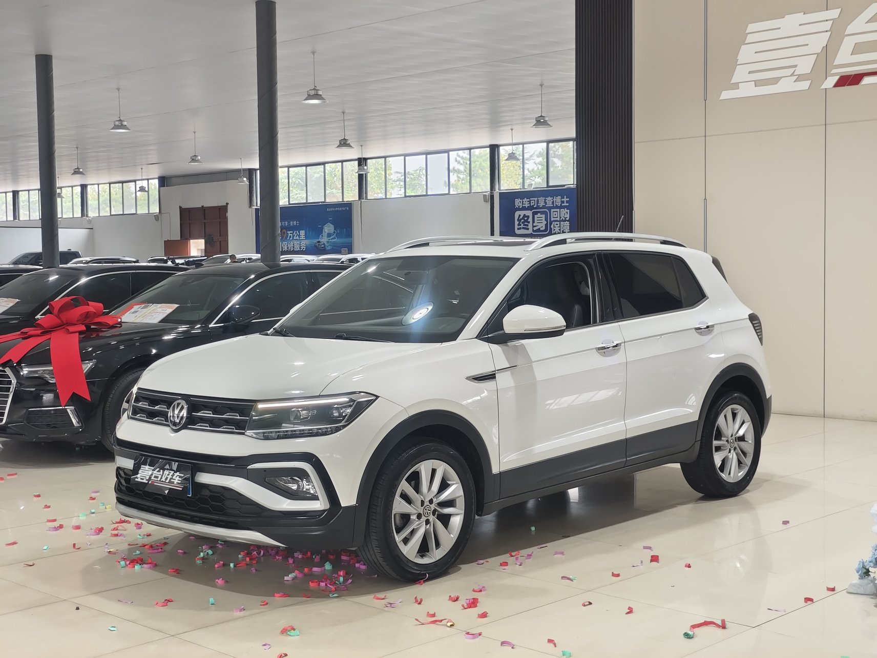 2020 Volkswagen T-Cross - 2020 SUV, pre-owned car for export from China