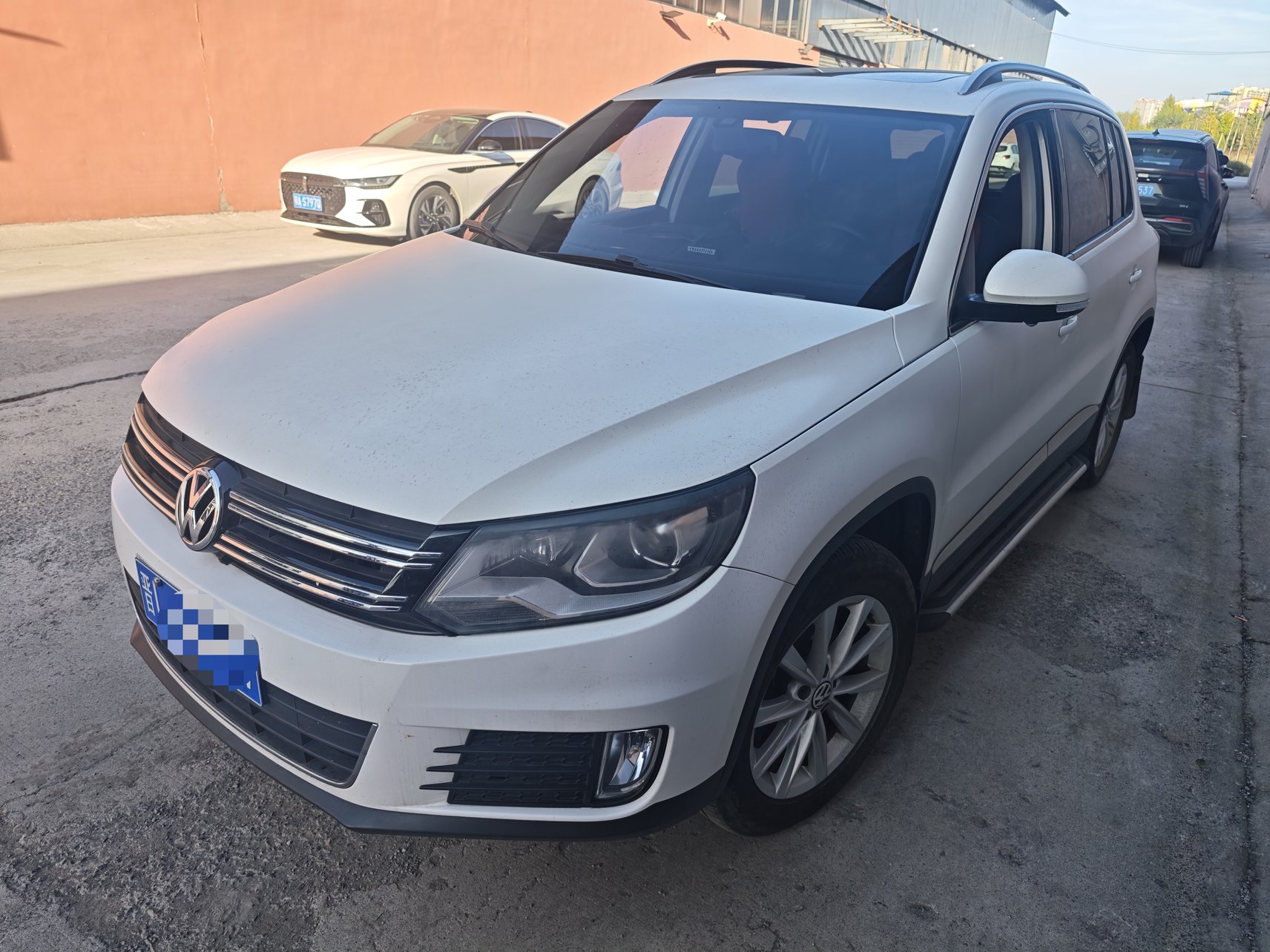 2017 Volkswagen Tiguan - 2017 SUV, pre-owned car for export from China