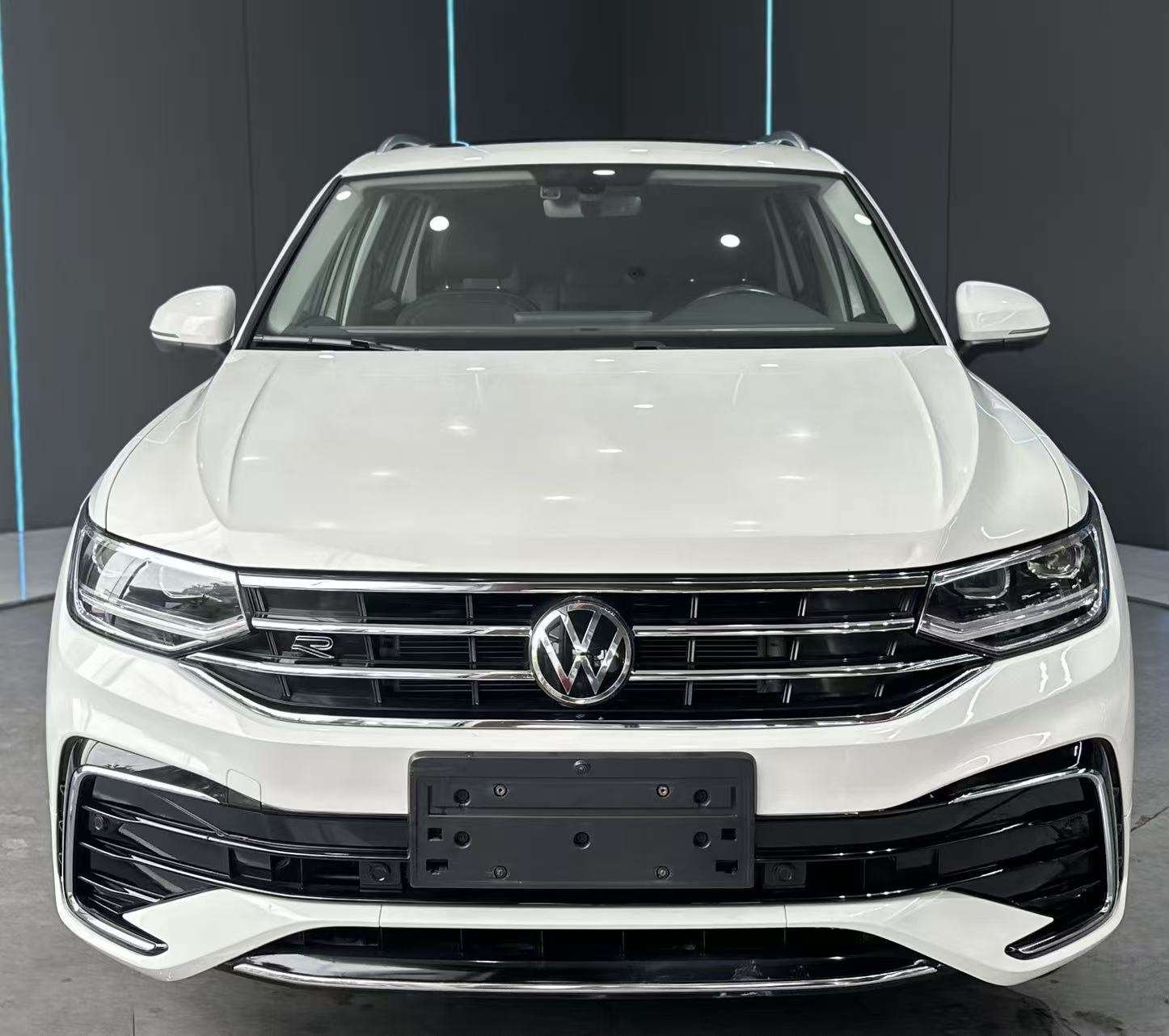2021 Volkswagen Tiguan L - 2021 SUV, pre-owned car for export from China