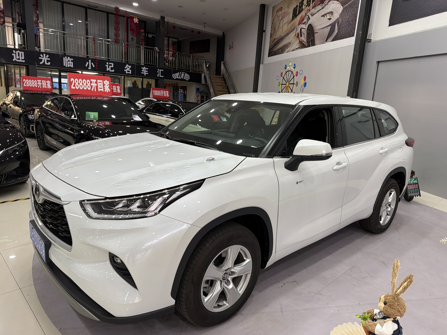 2026 Toyota Highlander - 2026 SUV, pre-owned car for export from China