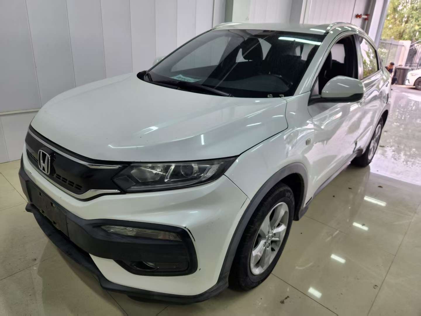 2017 Honda XR-V - 2017 SUV, pre-owned car for export from China