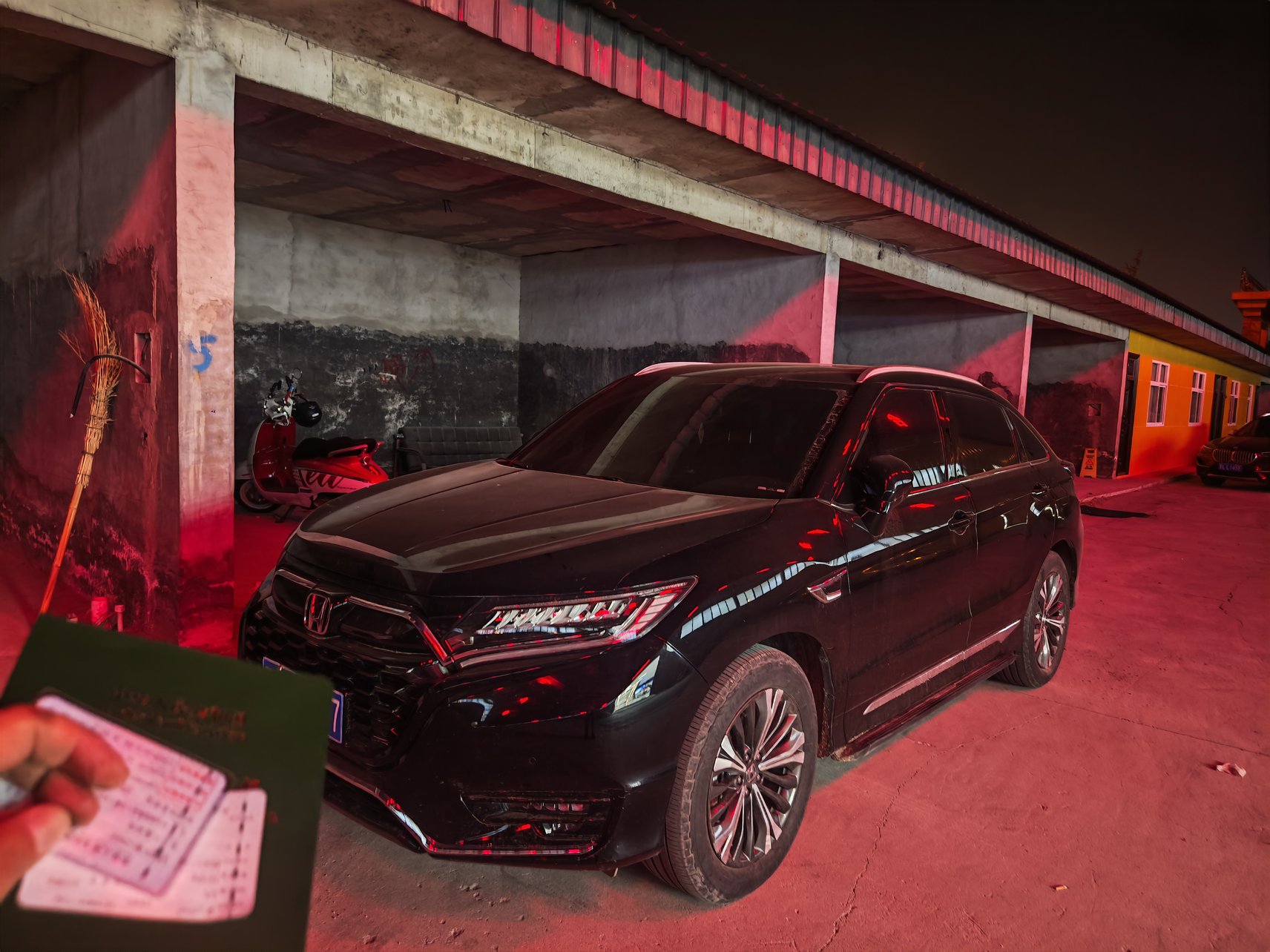2023 Honda UR-V - 2023 SUV, pre-owned car for export from China