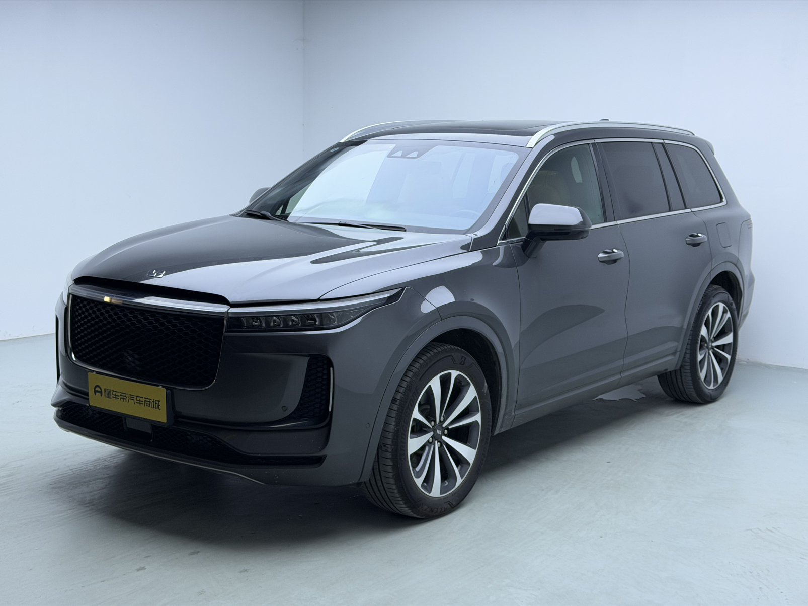 2020 Li Auto ONE - 2020 SUV, pre-owned car for export from China
