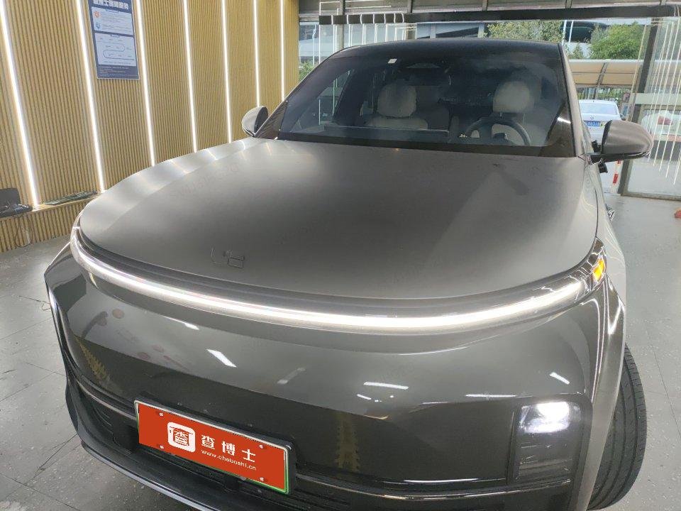 2022 Li Auto L8 - 2022 SUV, pre-owned car for export from China