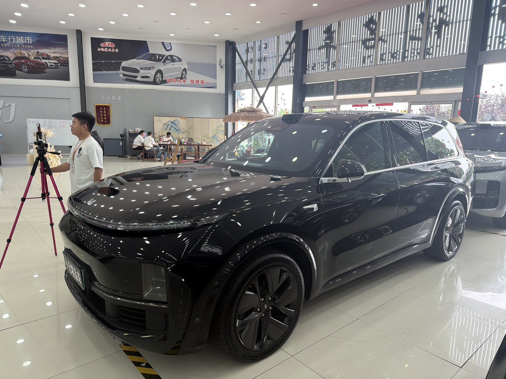 2023 Li Auto L9 - 2023 SUV, pre-owned car for export from China