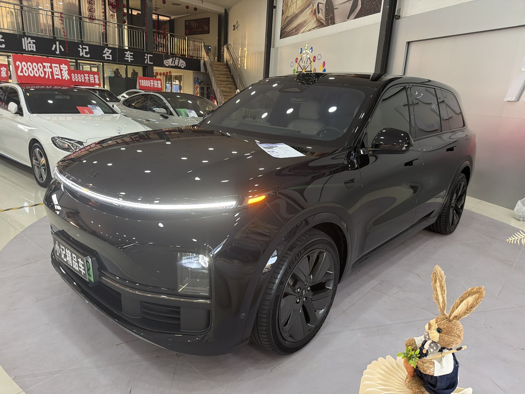 2023 Li Auto L9 - 2023 SUV, pre-owned car for export from China