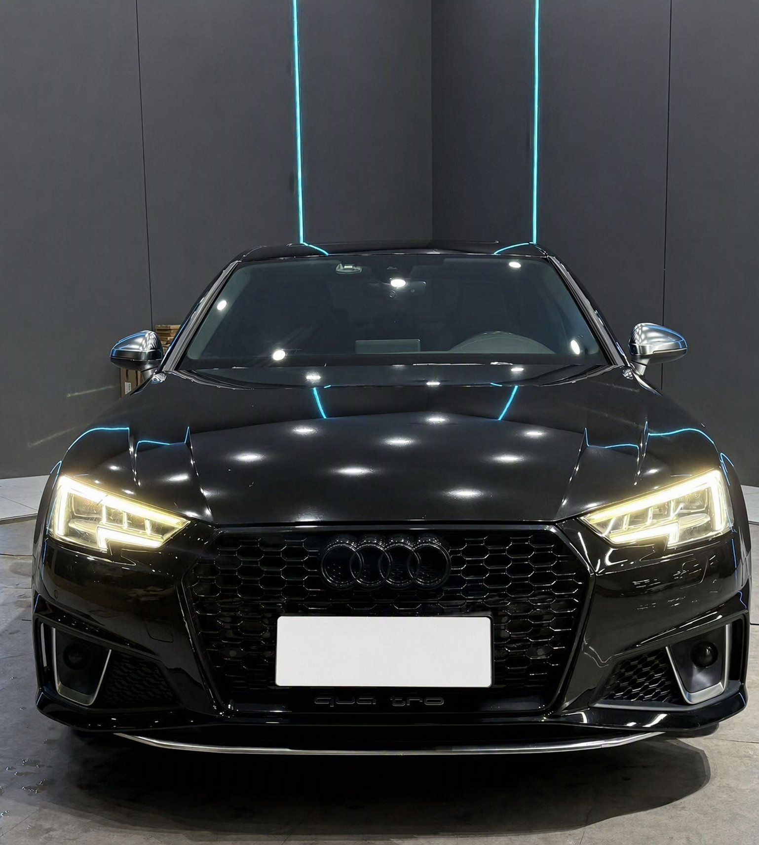 2019 Audi S4 - 2019 Sedan, pre-owned car for export from China