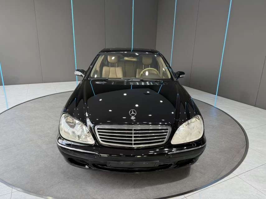 2002 Mercedes-Benz S-Class - 2002 Sedan, pre-owned car for export from China