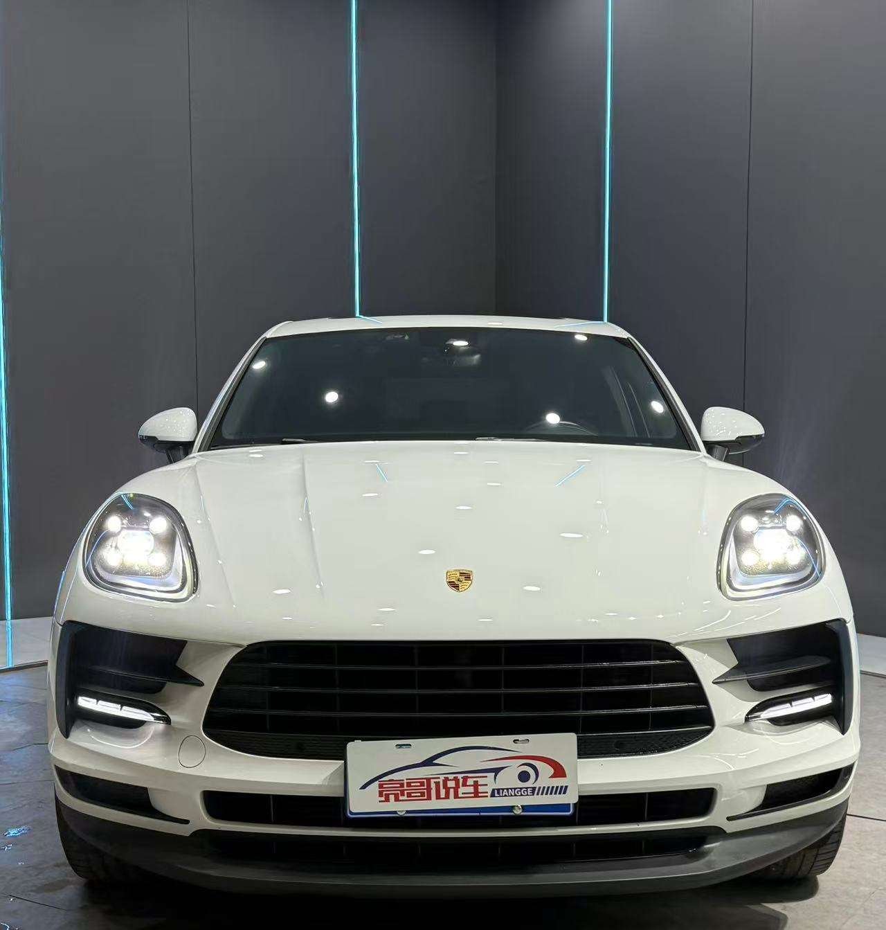 2019 Porsche Macan - 2019 SUV, pre-owned car for export from China