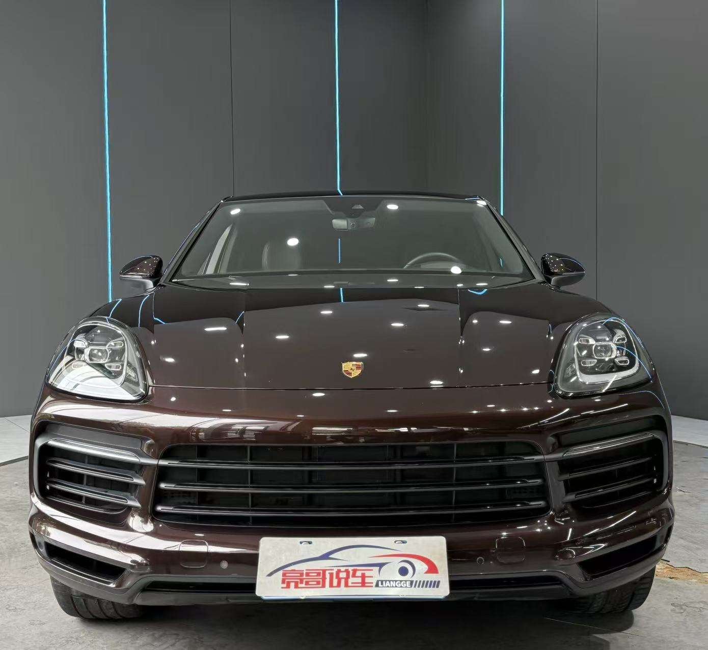 2019 Porsche Cayenne - 2019 SUV, pre-owned car for export from China